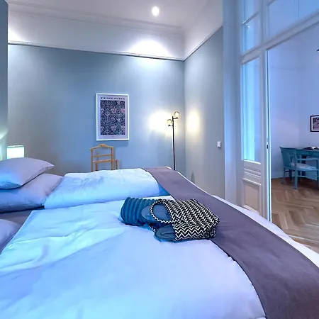 Pineblue 5*